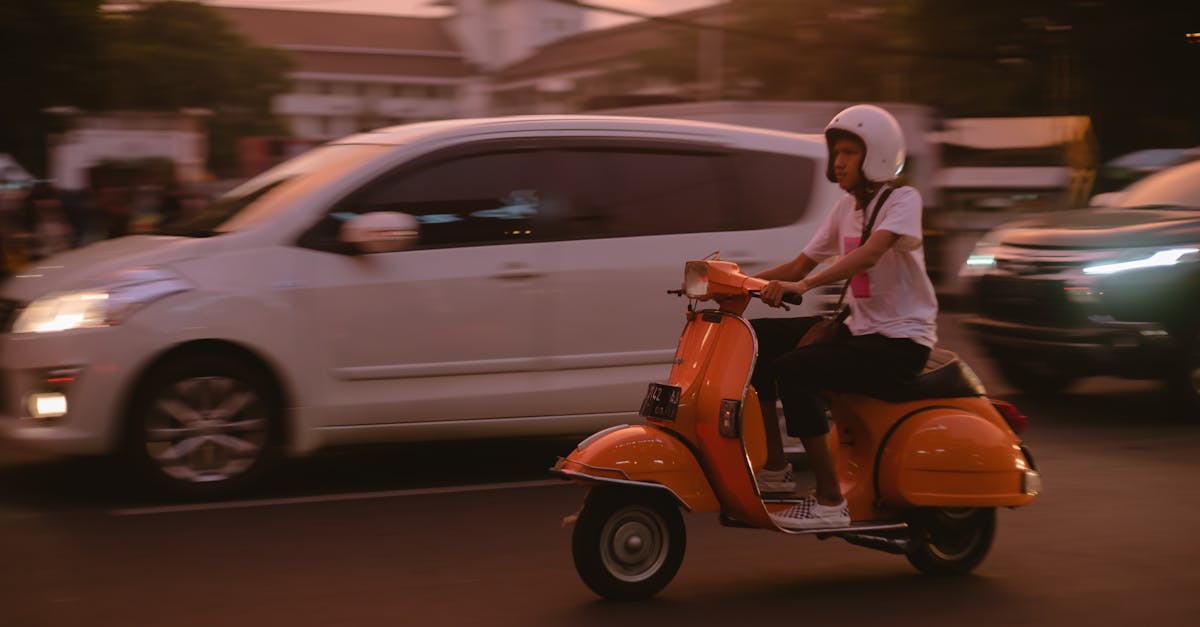 assurez votre moto vintage avec notre assurance spécialisée pour bénéficier d'une protection adaptée à votre véhicule de collection.