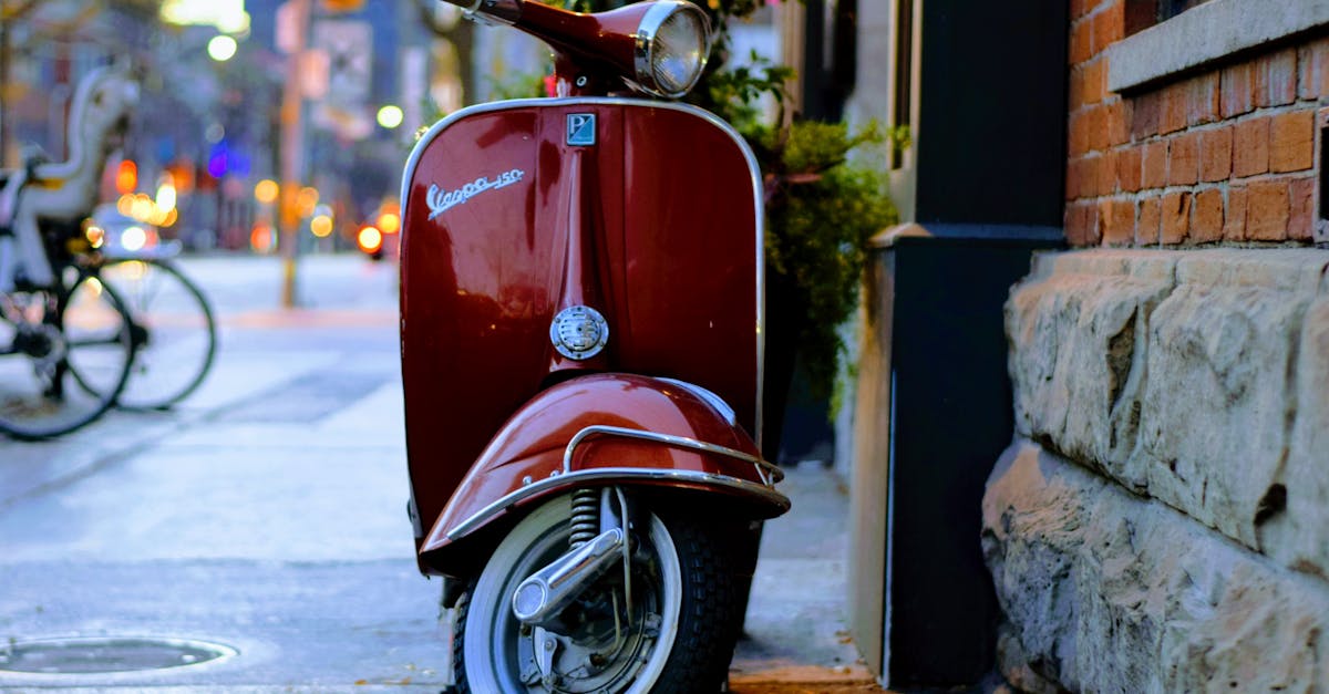 assurez votre moto vintage avec des tarifs avantageux grâce à notre assurance spécialisée pour les motos de collection.