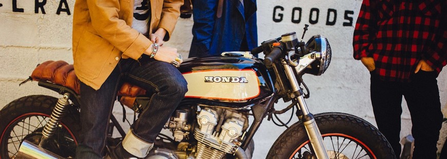 découvrez notre assurance moto vintage adaptée à vos besoins. profitez d'une couverture sur mesure pour votre moto classique, avec des garanties essentielles pour vous protéger sur la route tout en préservant l'esprit de votre passion. assurez-vous de rouler en toute sérénité avec une assurance conçue spécialement pour les motos d'époque.