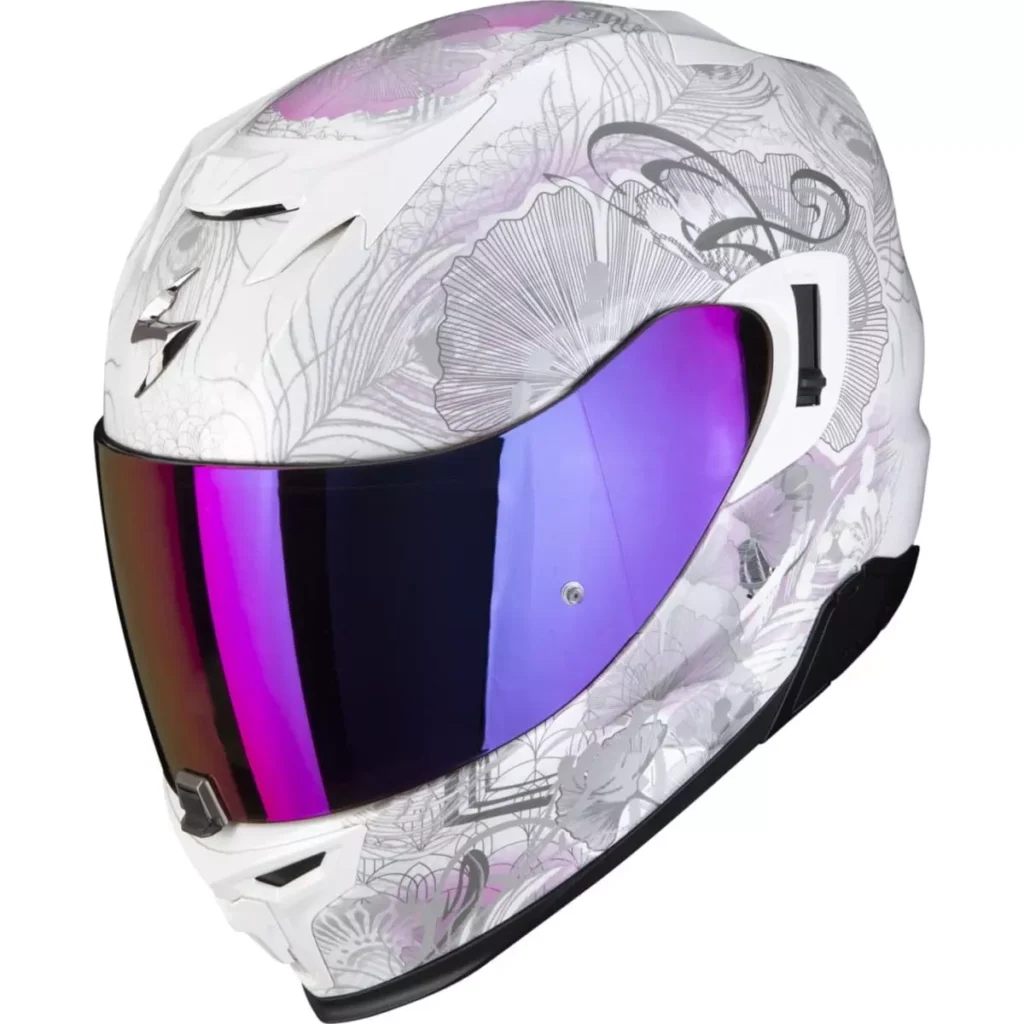 découvrez les casques moto esthétiques 2024 qui allient style, sécurité et confort pour les passionnés de deux roues. explorez les dernières tendances et trouvez le casque parfait pour votre esprit d'aventure.