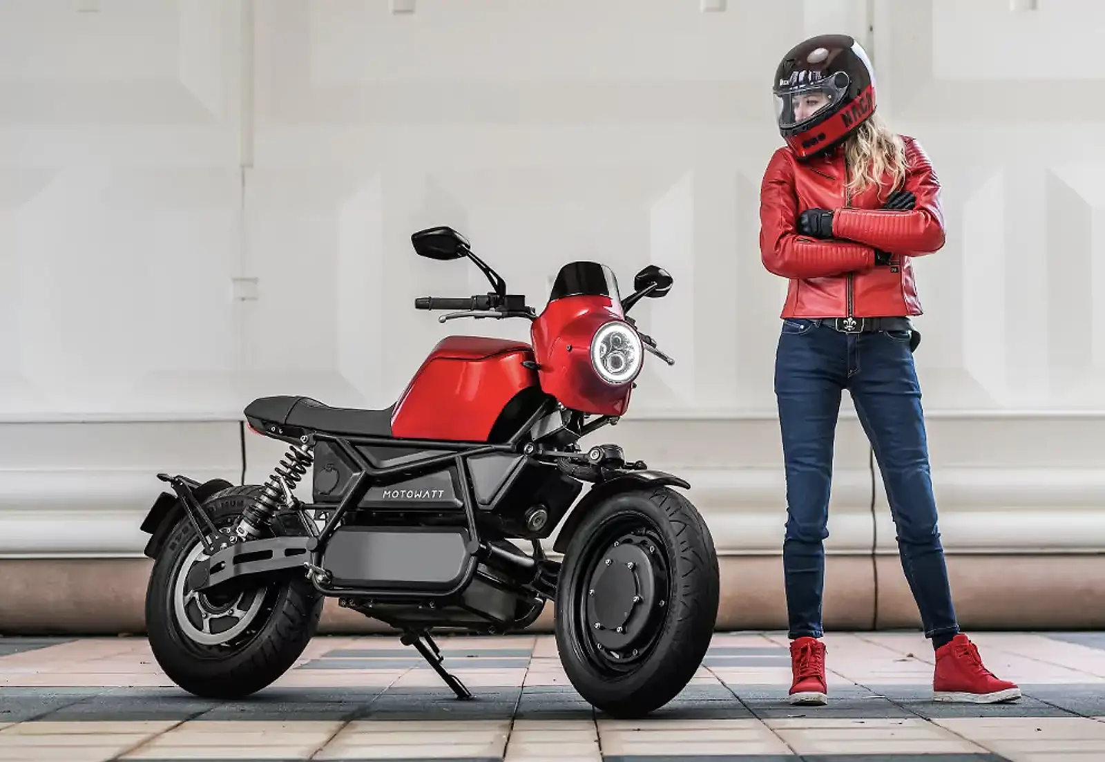 découvrez motowatt, votre référence en motos électriques performantes et écologiques. explorez notre gamme innovante, alliant puissance, design moderne et respect de l'environnement, pour des aventures inoubliables sur deux roues.