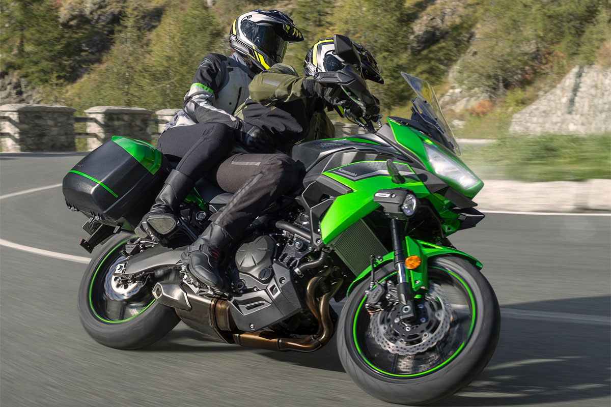 découvrez les dernières nouveautés de motos kawasaki pour le printemps. profitez des performances exceptionnelles, du design élégant et d'une expérience de conduite inégalée. préparez-vous à rouler avec style cette saison !