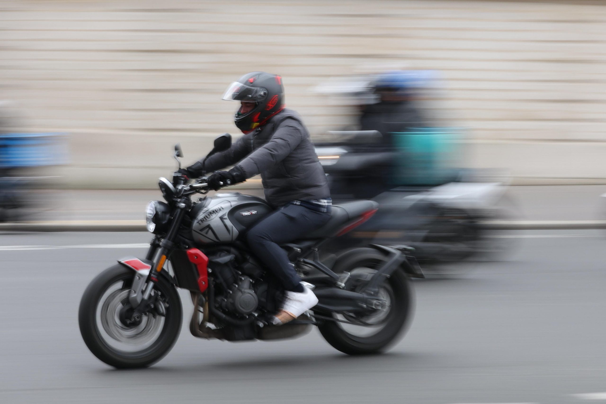 découvrez l'assurance moto lelynx, conçue pour offrir une protection optimale à votre deux-roues. profitez de formules adaptées à vos besoins et d'un service client réactif pour rouler en toute sécurité. obtenez un devis en ligne rapide et personnalisé dès maintenant !