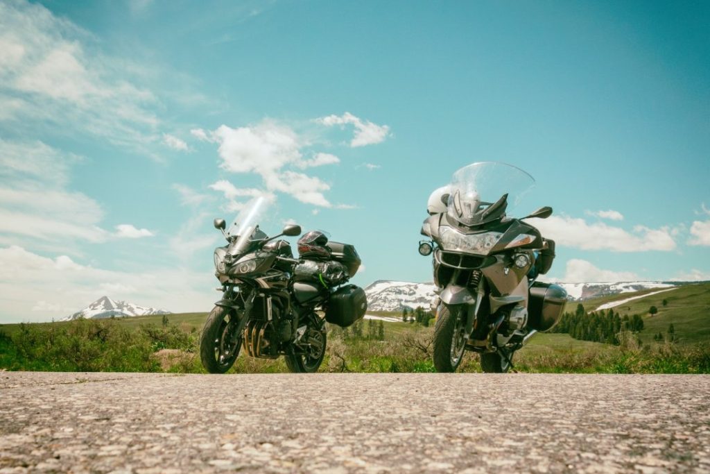 découvrez des itinéraires spectaculaires pour vos balades à moto cet été. profitez de paysages époustouflants et d'aventures inoubliables sur deux roues, que vous soyez un motard novice ou expérimenté.