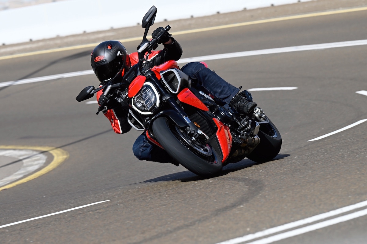 découvrez les dernières tendances et évolutions du marché de la moto en juin 2023. analyse des ventes, des nouveaux modèles et des besoins des consommateurs dans le secteur motocycliste.